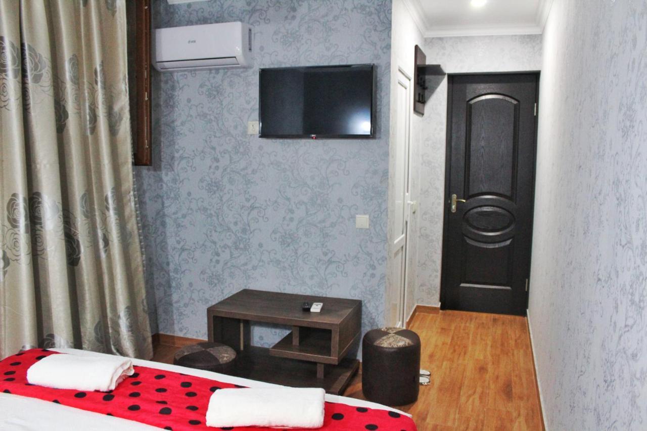 Hotel Elegant 2 트빌리시 외부 사진