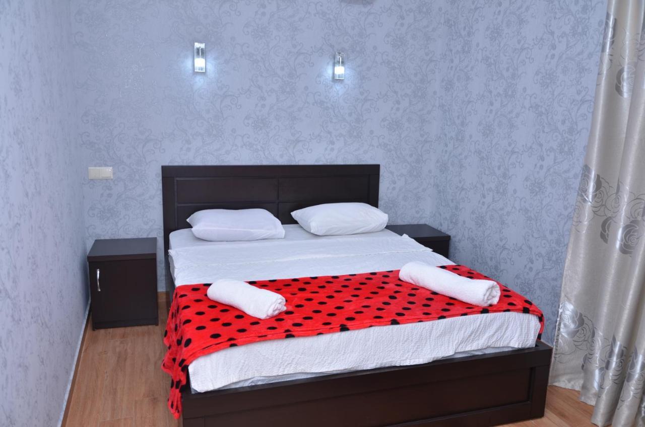Hotel Elegant 2 트빌리시 외부 사진