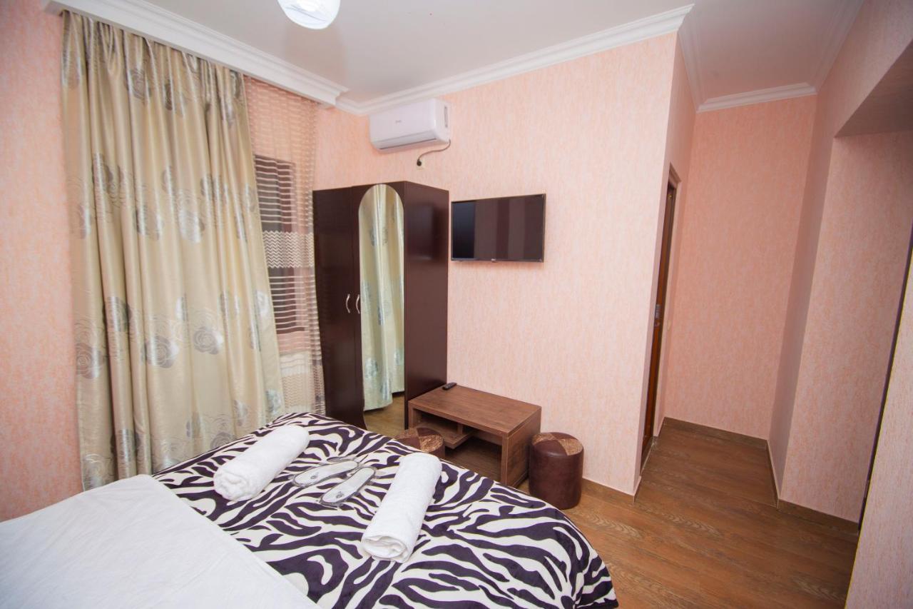 Hotel Elegant 2 트빌리시 외부 사진